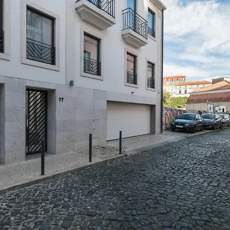 Modern With View Near Castelo De Sao Jorge Lisbon