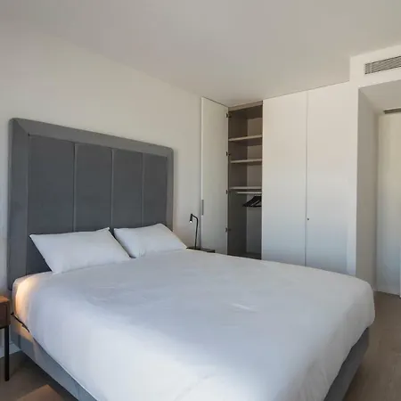 Modern With View Near Castelo De Sao Jorge