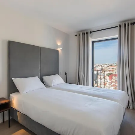 Modern With View Near Castelo De Sao Jorge *